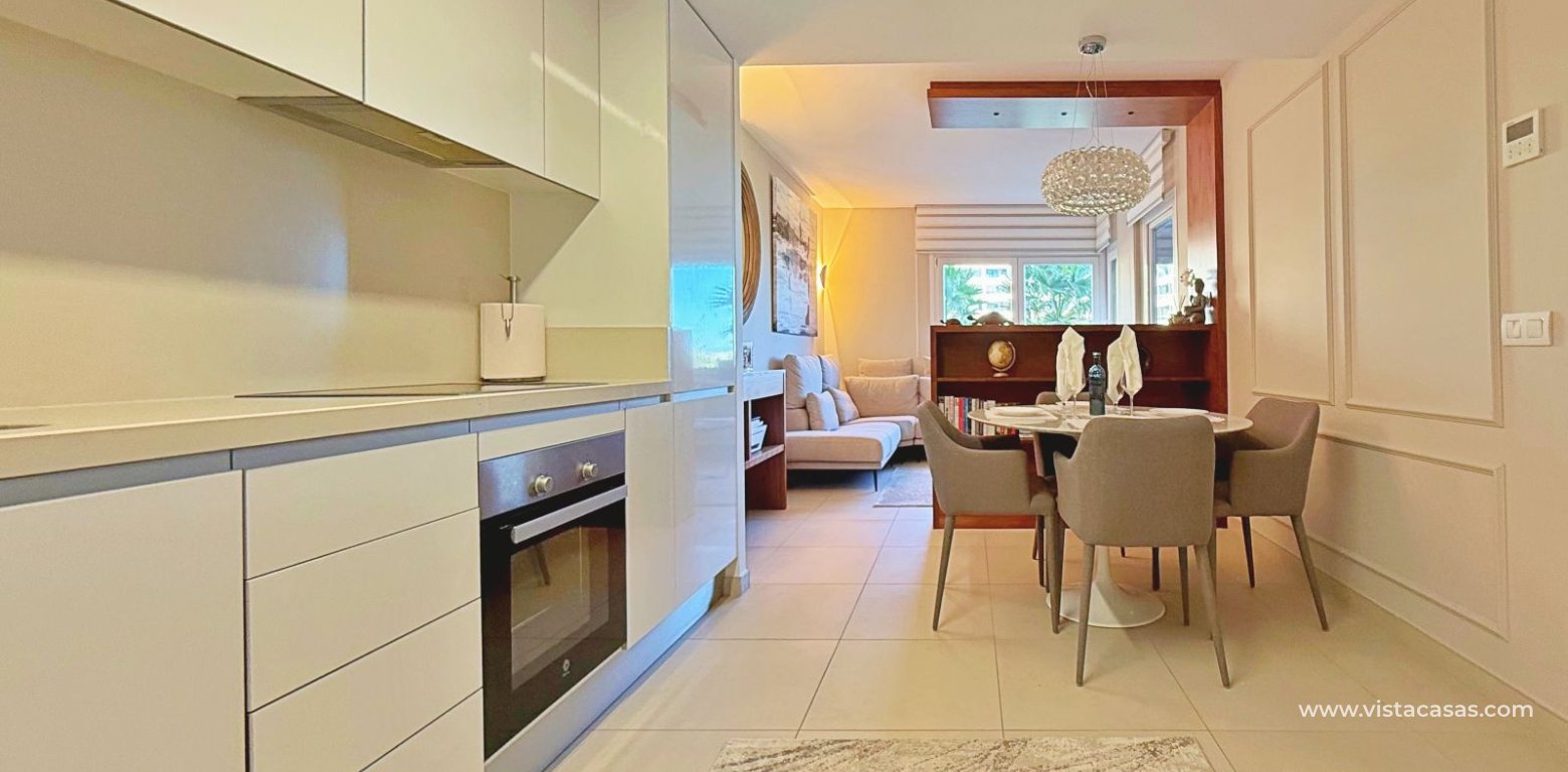 Resale - Apartment - Punta Prima