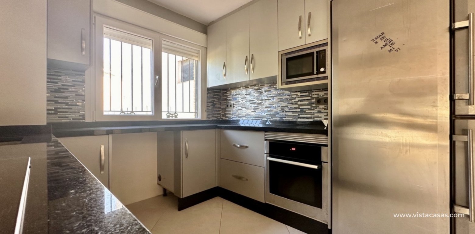 Sale - Villa - Villamartin