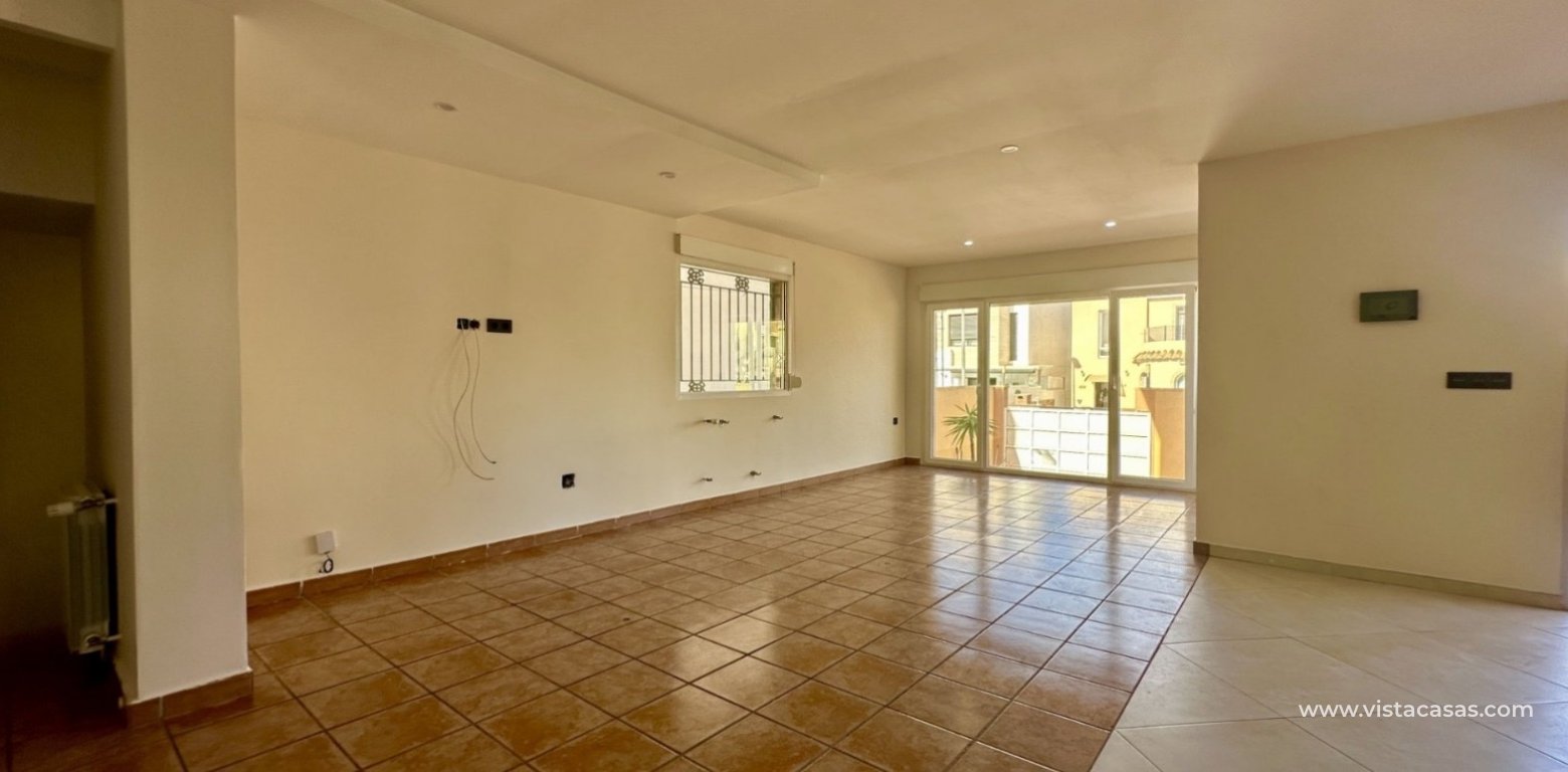 Sale - Villa - Villamartin