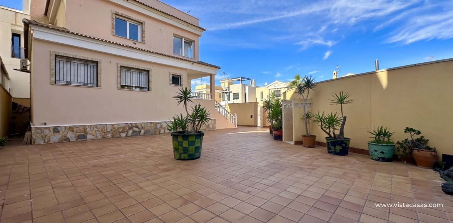 Sale - Villa - Villamartin