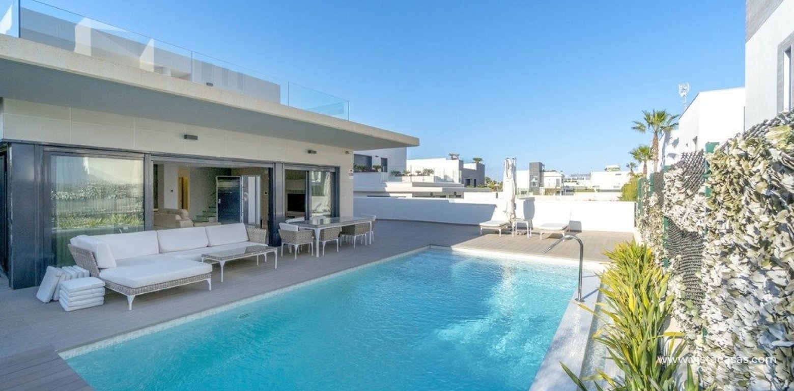 Wtórny - Villa - Cabo Roig