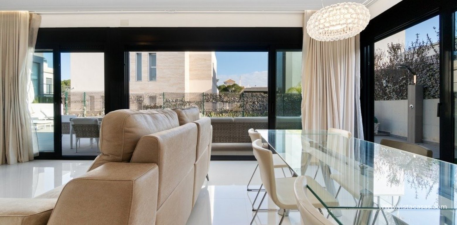 Wtórny - Villa - Cabo Roig