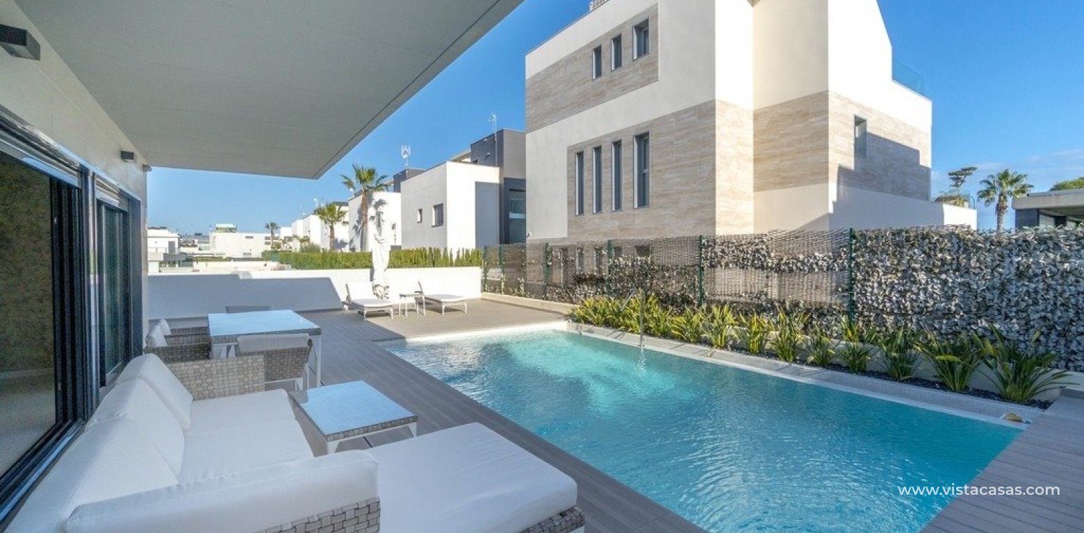 Wtórny - Villa - Cabo Roig