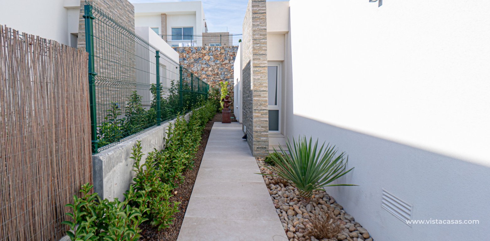 Resale - Villa - Algorfa - La Finca Golf Resort