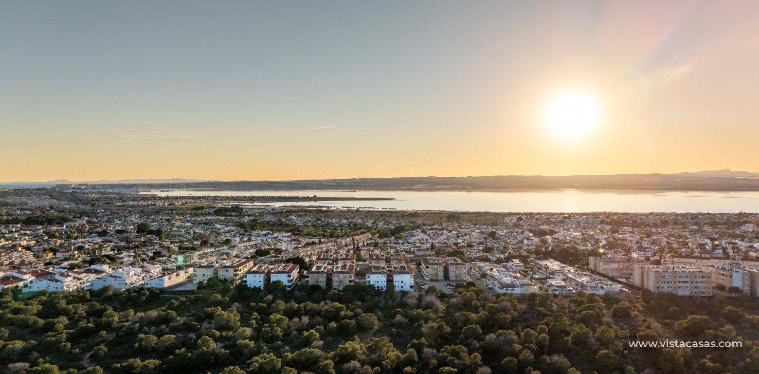 Resale - Apartment - Torrevieja - La Siesta