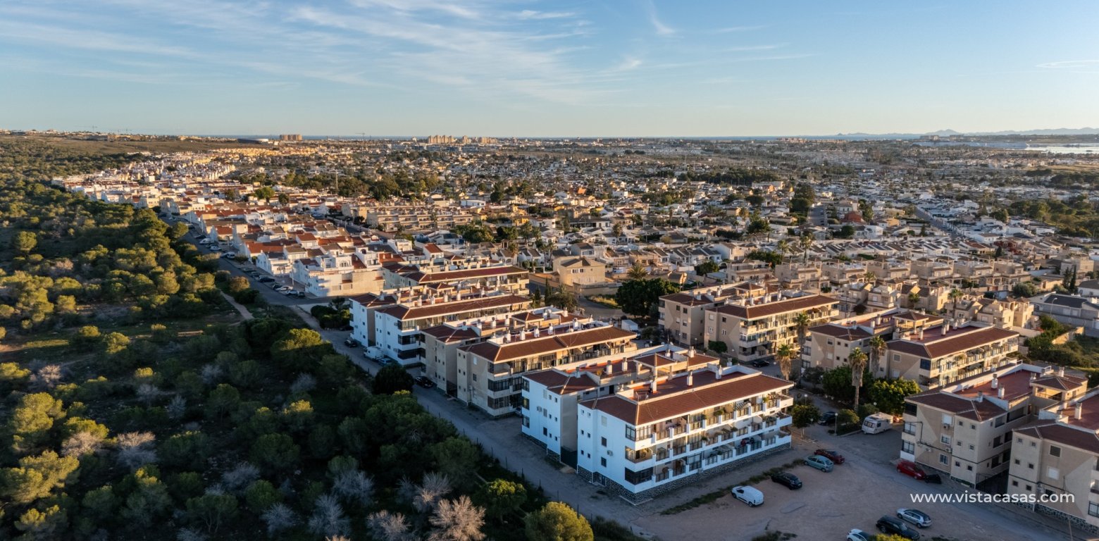 Resale - Apartment - Torrevieja - La Siesta