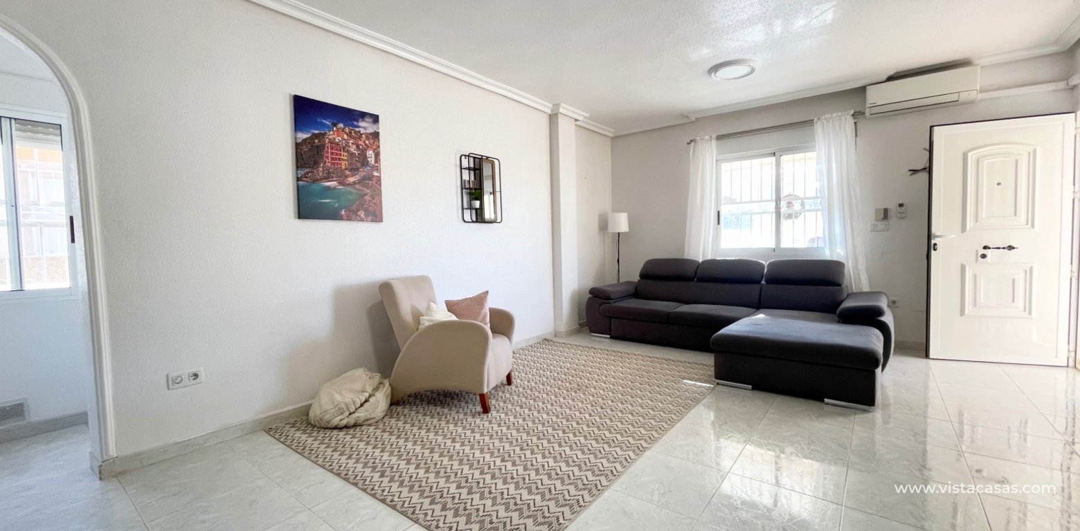 Resale - Villa - Los Altos