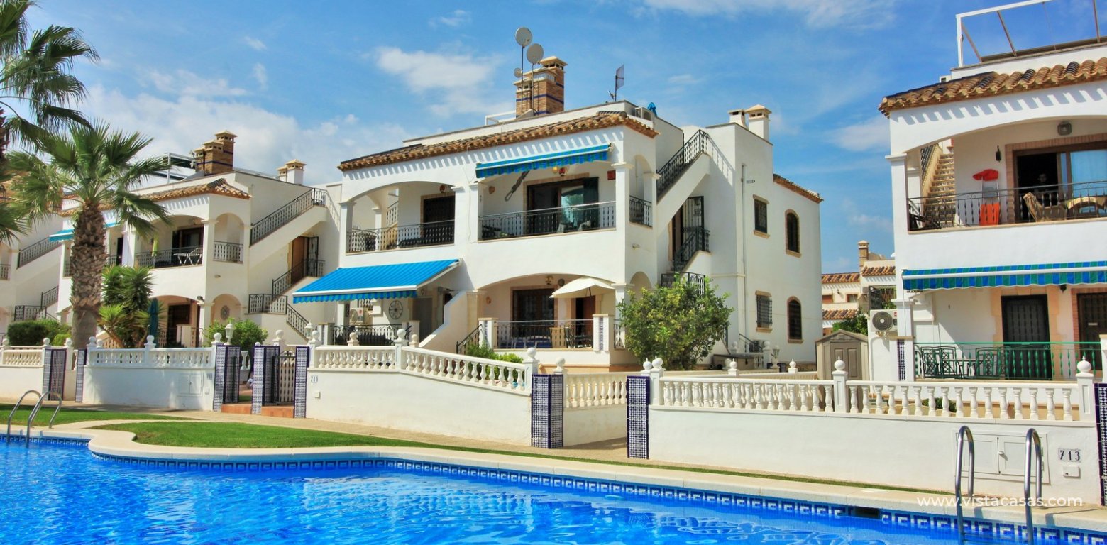 Pau 8 Villamartin 2 Bed Top-Floor Home with Pool Views
