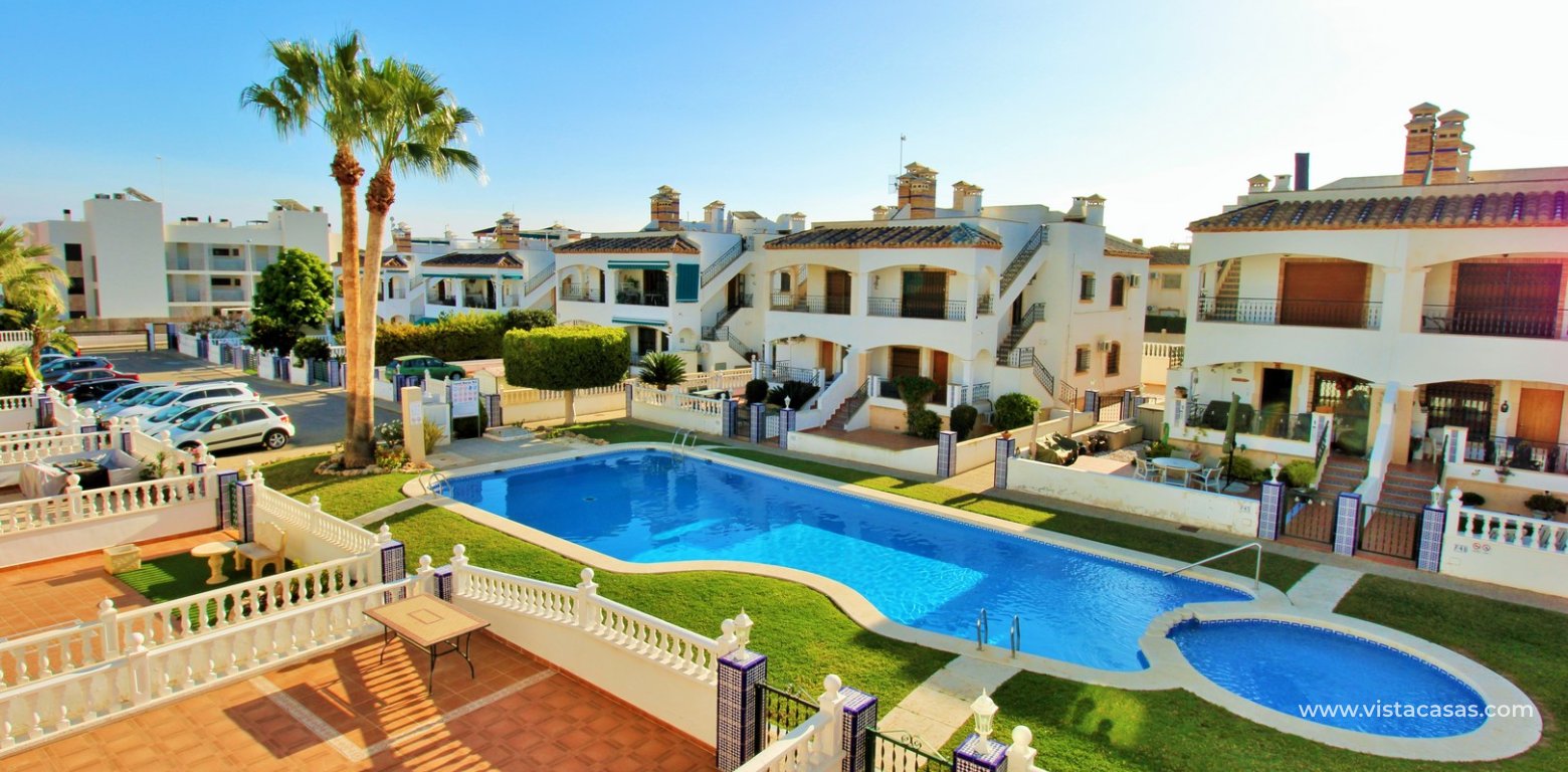 Pau 8 Villamartin 2 Bed Top-Floor Home with Pool Views views of pool