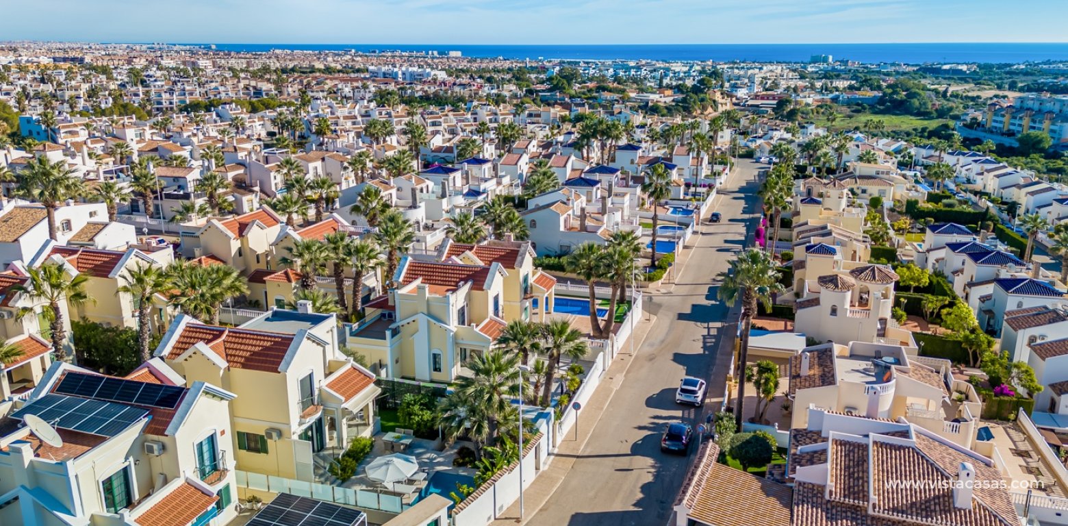 Sale - Villa - Villamartin - Los Dolses