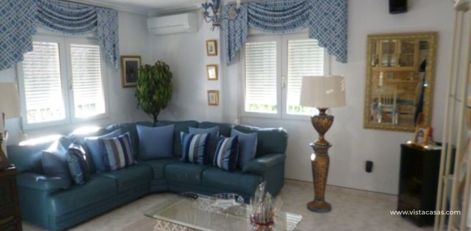 Resale - Villa - Playa Flamenca