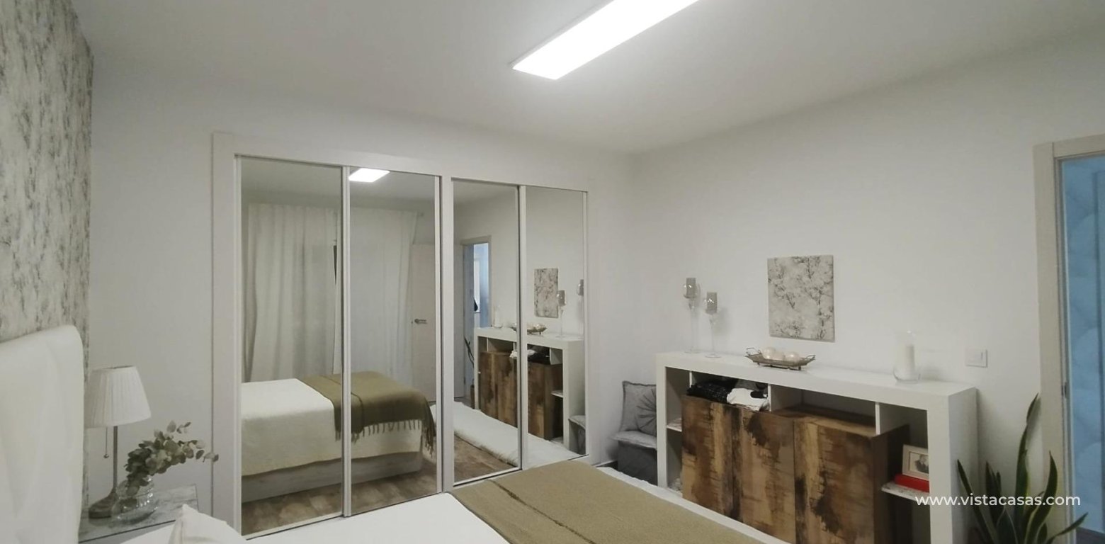 Venta - Chalet - Villamartin