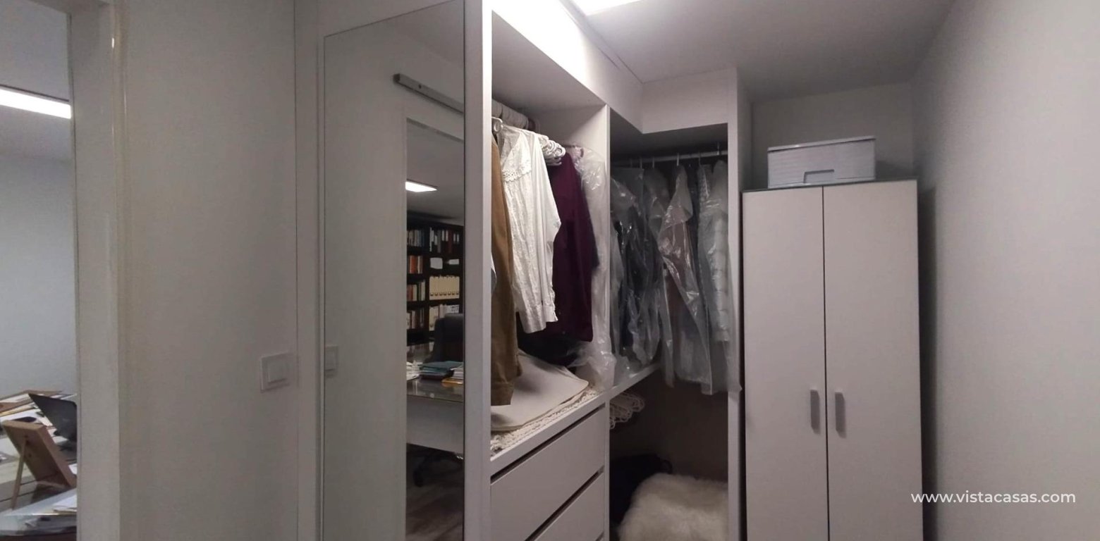 Venta - Chalet - Villamartin