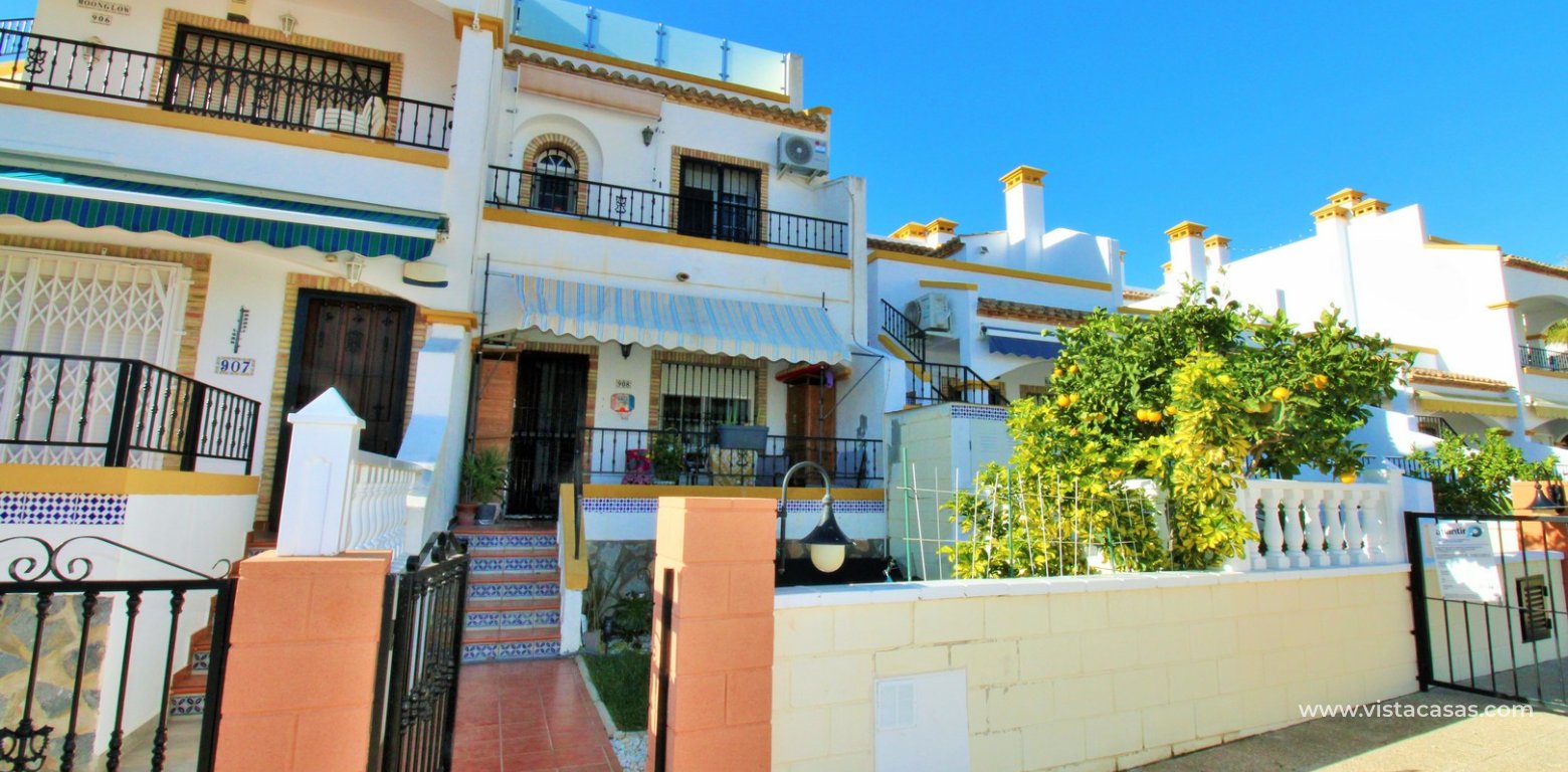 Sofía-Style Townhouse for Sale in Los Dolses R19 exterior