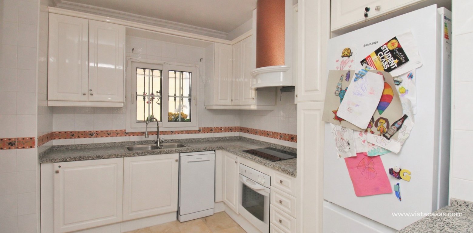 Sofía-Style Townhouse for Sale in Los Dolses R19 kitchen