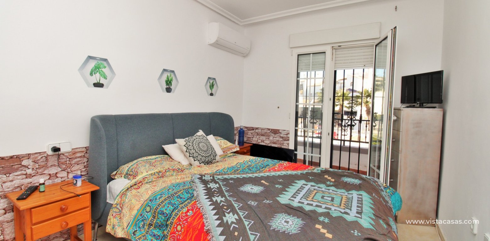 Sofía-Style Townhouse for Sale in Los Dolses R19 master bedroom