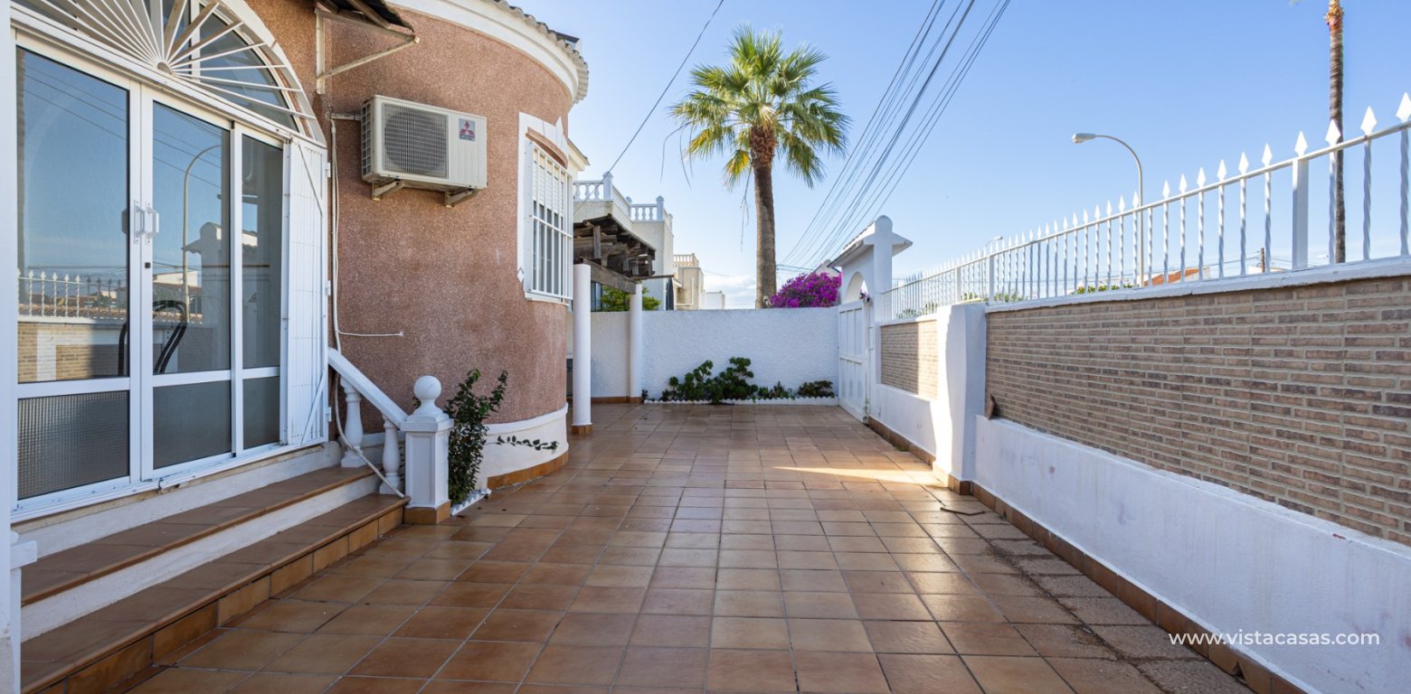 Sale - Villa - Torrevieja