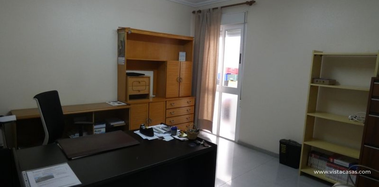 Resale - Villa - Almoradí