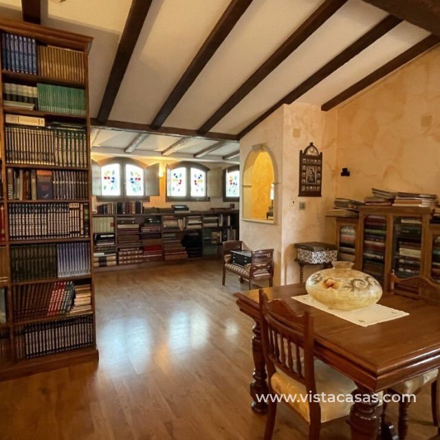 Townhouse - Resale - Torrevieja - Torrevieja