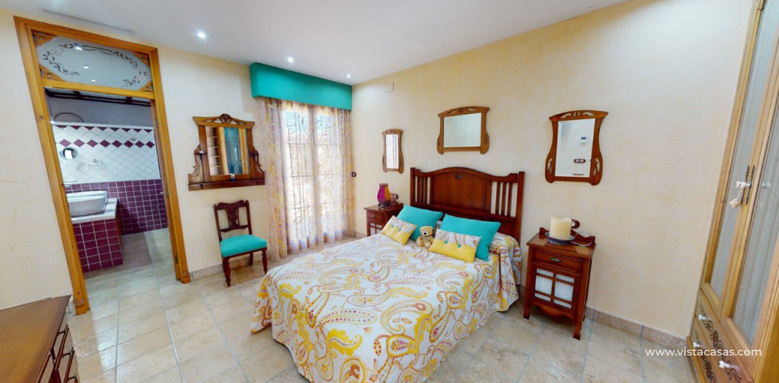 Sale - Villa - Almoradí