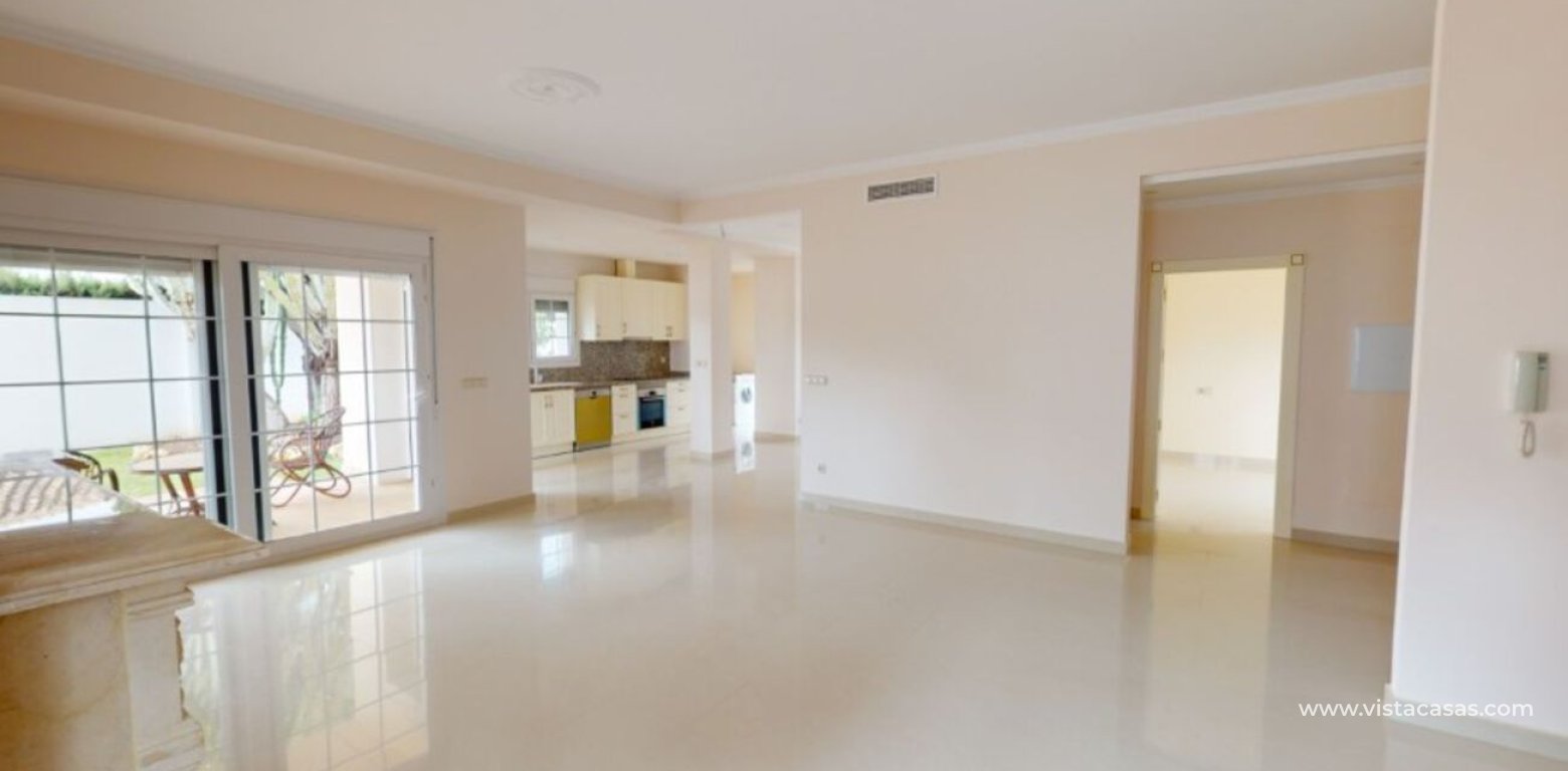 Wtórny - Villa - Cabo Roig