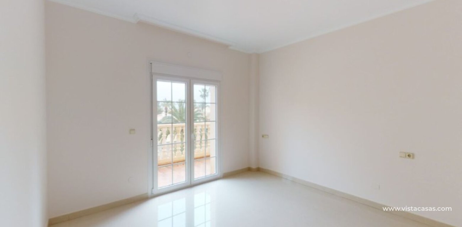 Wtórny - Villa - Cabo Roig