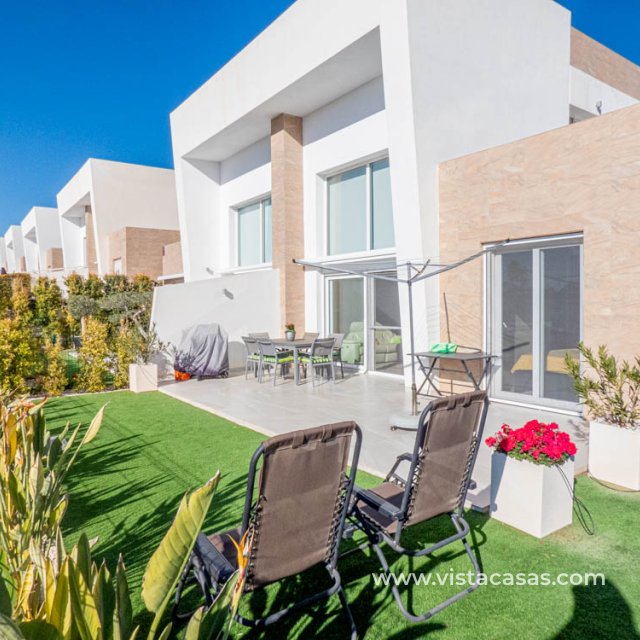 Villa - Resale - Algorfa - La Finca Golf Resort
