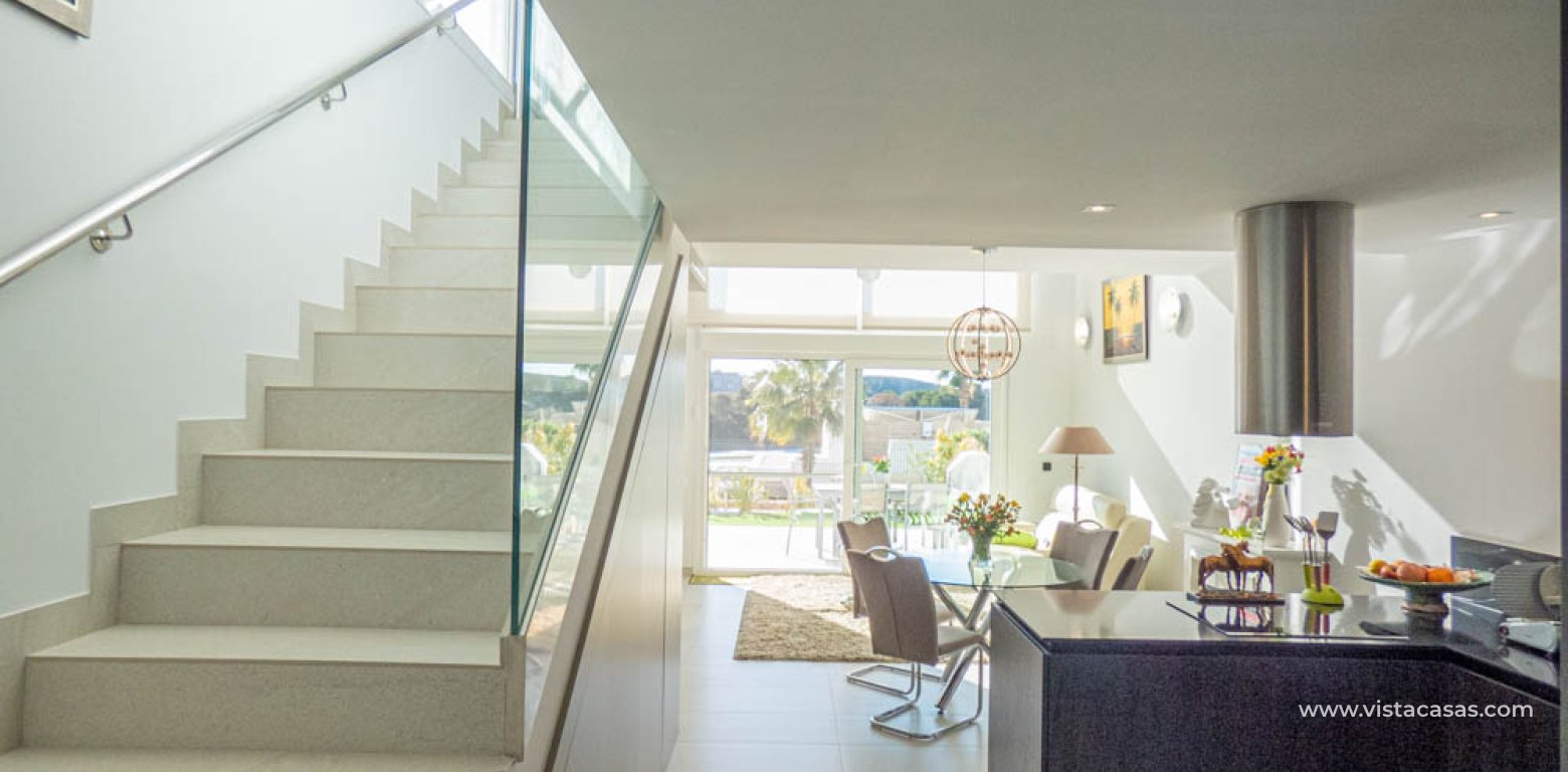 Resale - Villa - Algorfa - La Finca Golf Resort