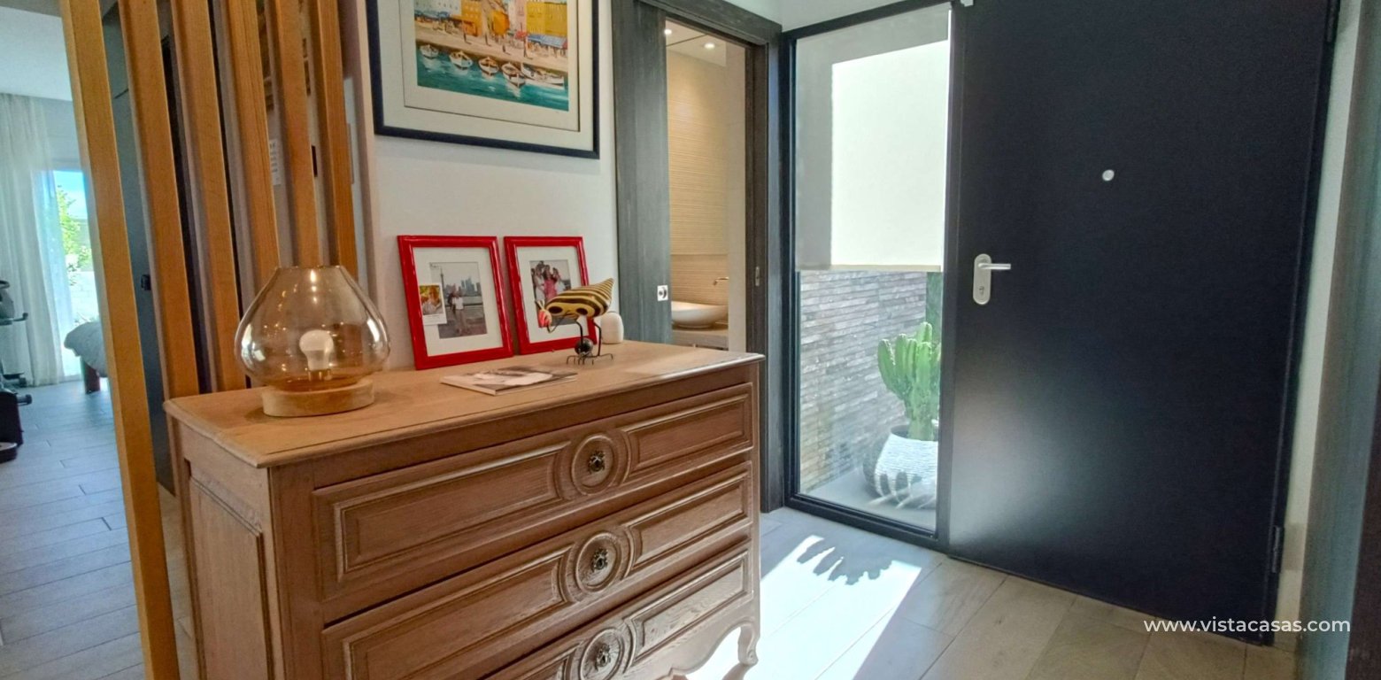 Resale - Villa - Algorfa - La Finca Golf Resort