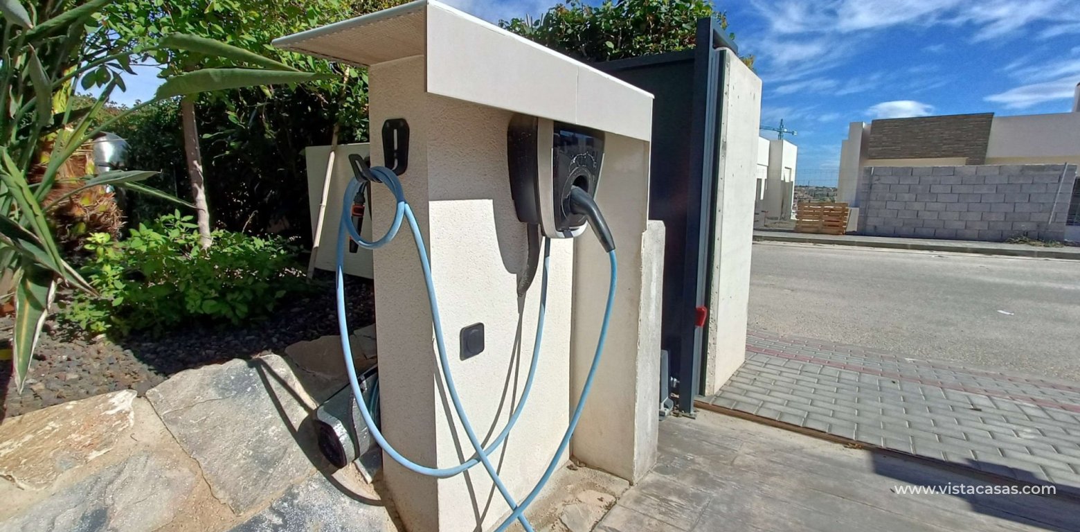 Resale - Villa - Algorfa - La Finca Golf Resort