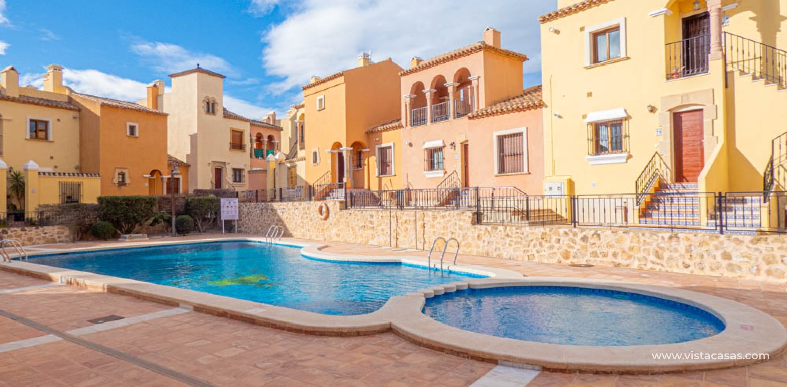 Resale - Villa - Algorfa - La Finca Golf Resort