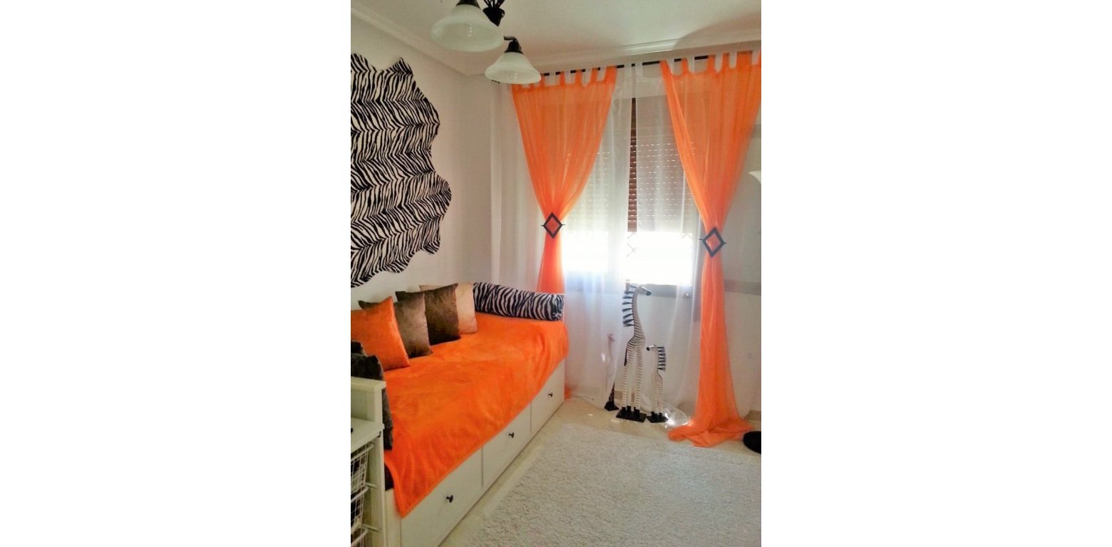 Sofia Style Townhouse for Sale in Pau 8 Villamartin twin bedroom