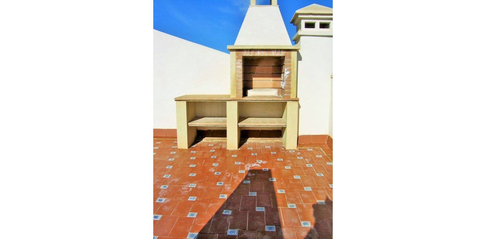Sofia Style Townhouse for Sale in Pau 8 Villamartin bbq