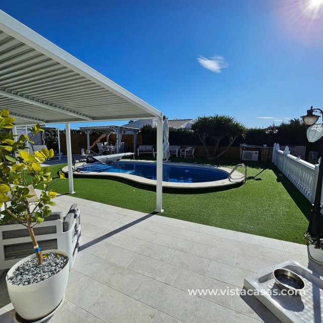 Villa - Resale - La Marina - La Marina