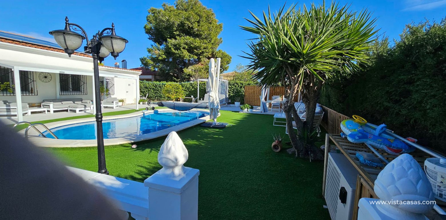 Resale - Villa - La Marina