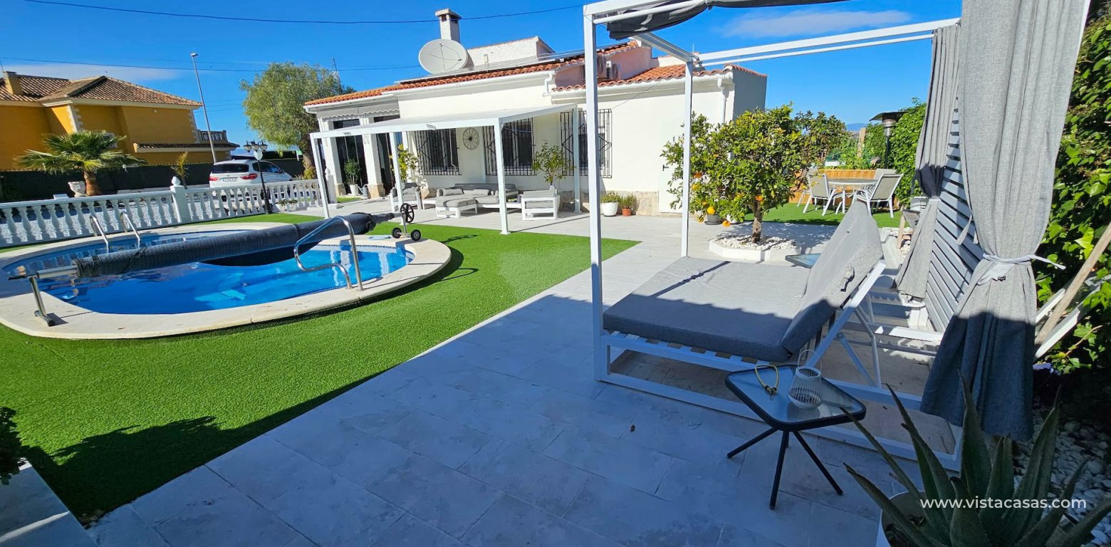 Resale - Villa - La Marina