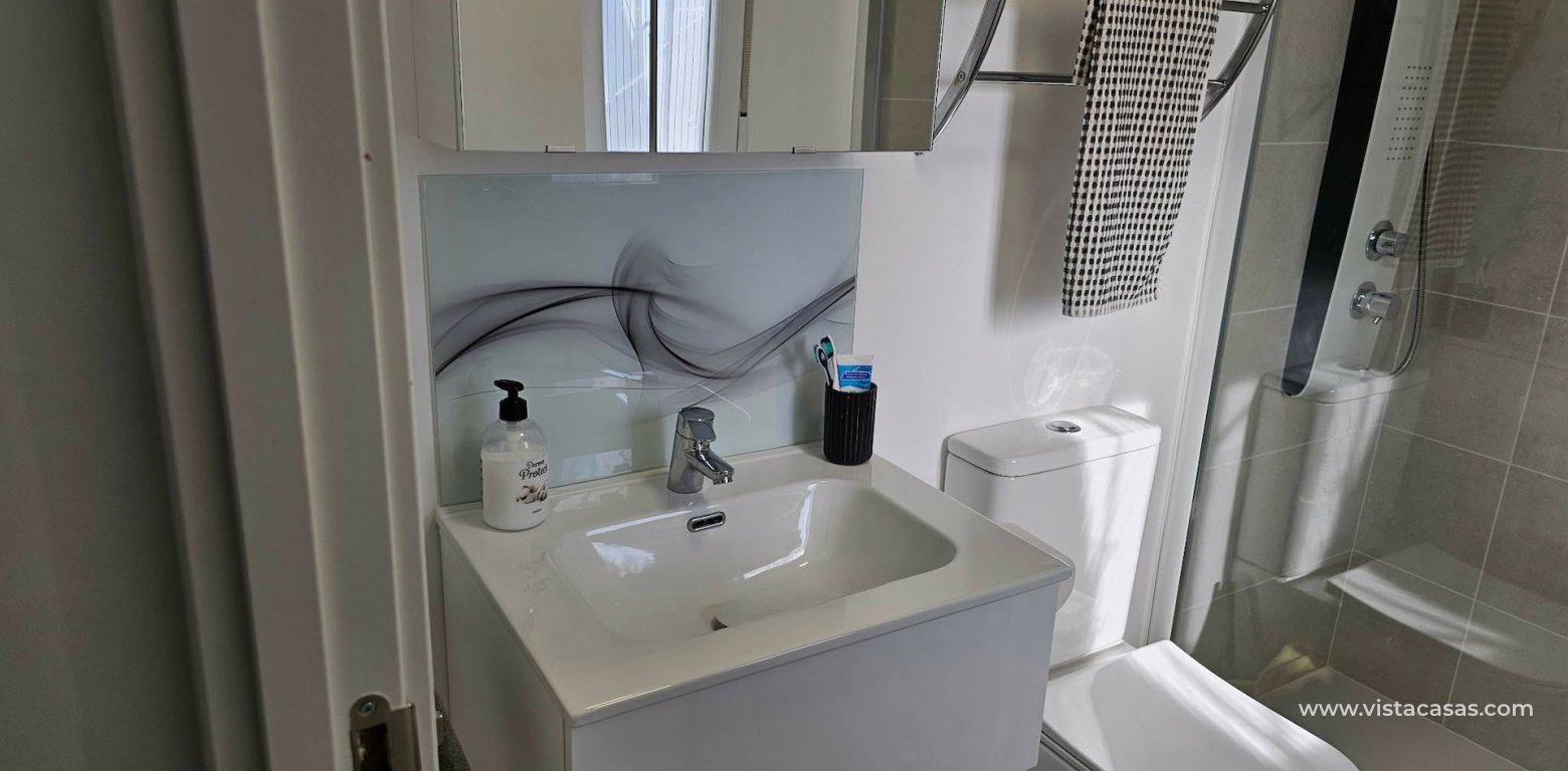 Resale - Villa - La Marina