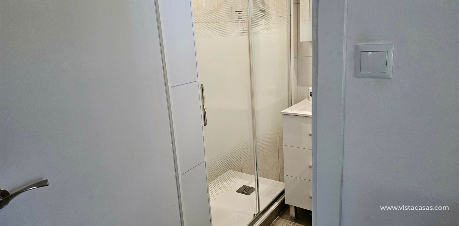 Resale - Villa - La Marina