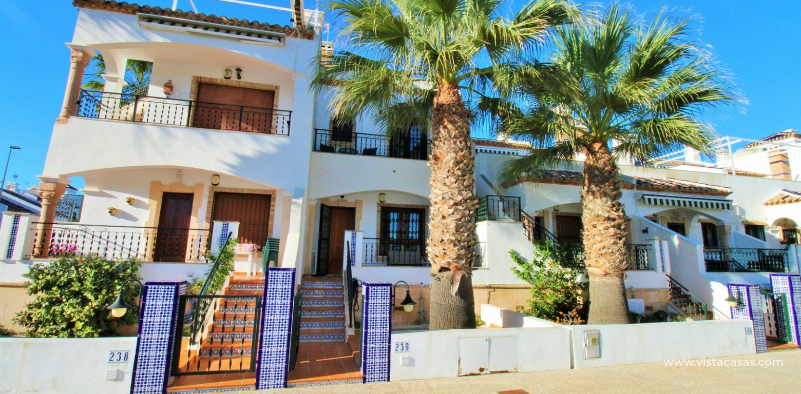 Sofía-Style Townhouse For Sale in R9 Pau 8 Villamartin front