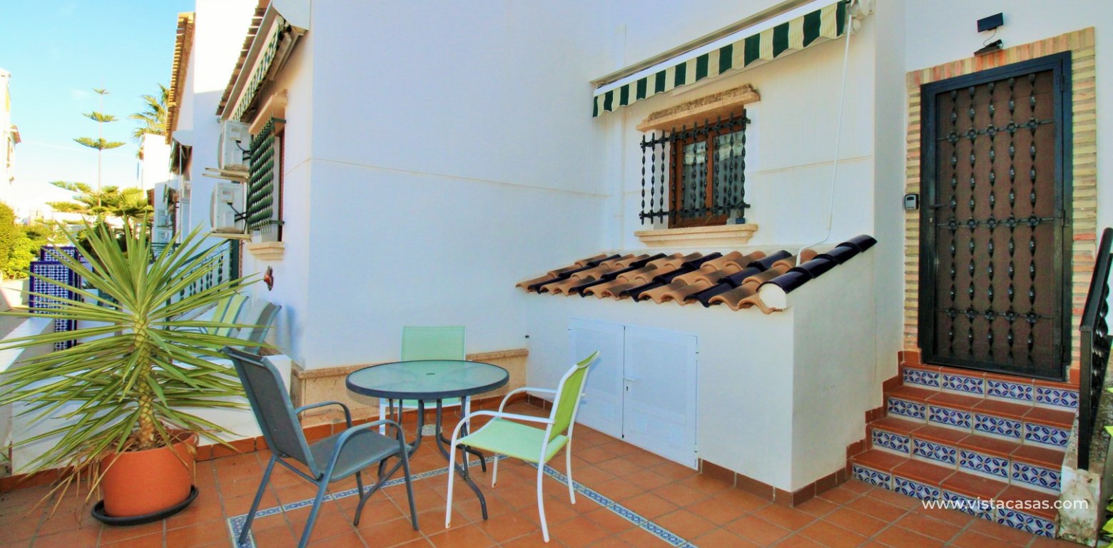 Sofía-Style Townhouse For Sale in R9 Pau 8 Villamartin terrace rear 2