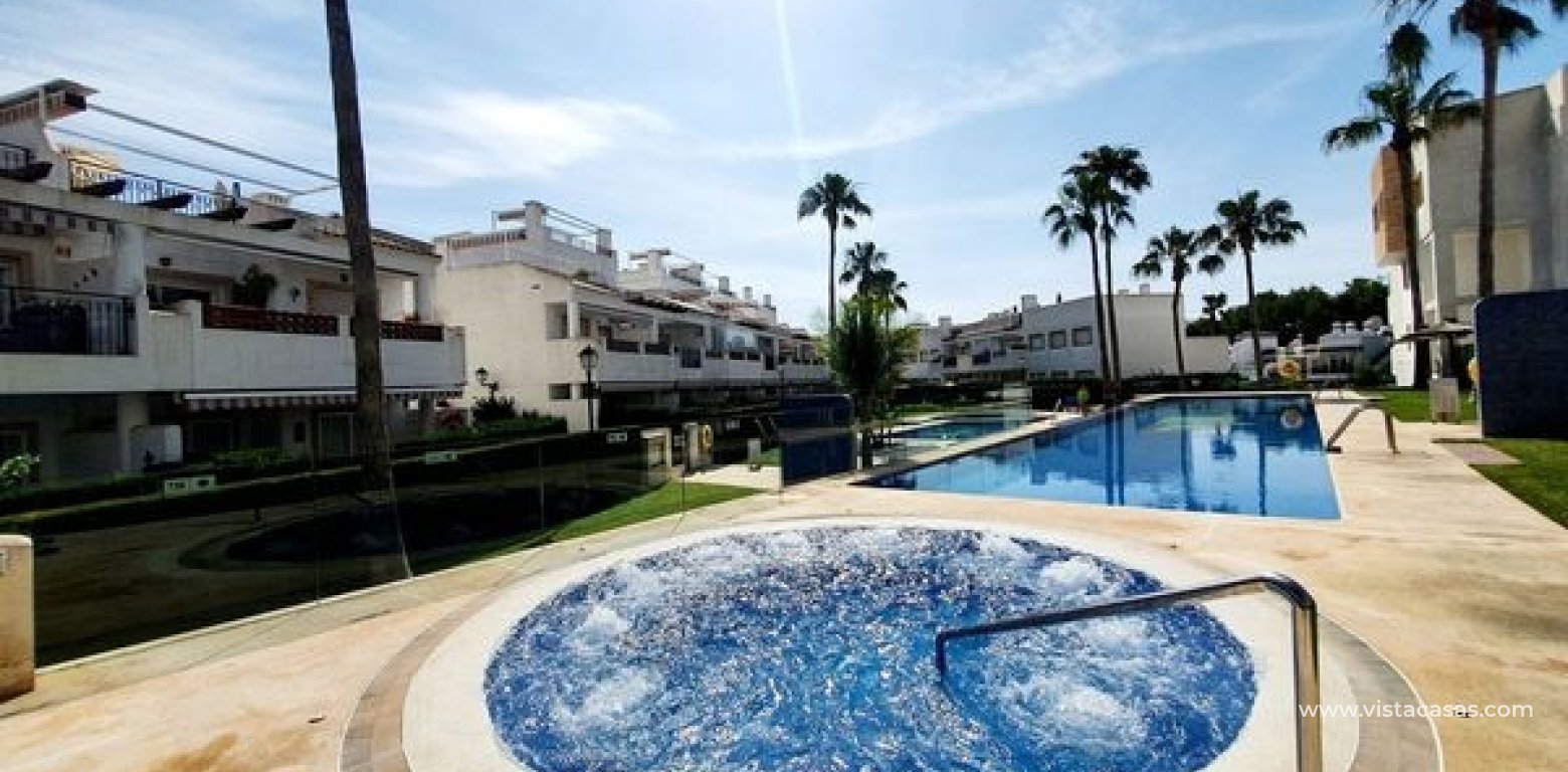 Resale - Apartment - Villamartin
