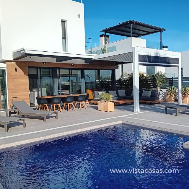 Villa - Resale - Algorfa - La Finca Golf Resort