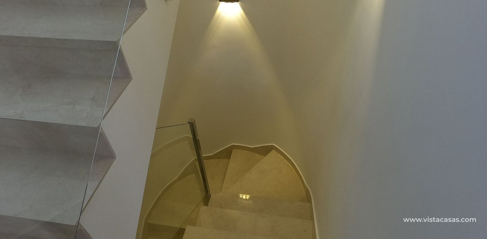 Resale - Villa - Algorfa - La Finca Golf Resort