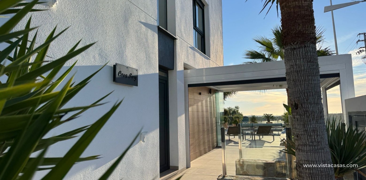 Resale - Villa - Algorfa - La Finca Golf Resort