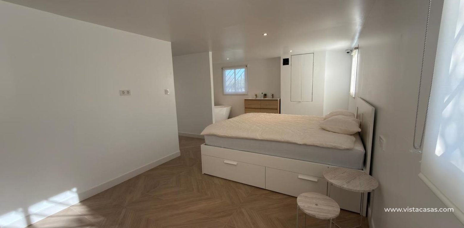 Sale - Plot - Algorfa