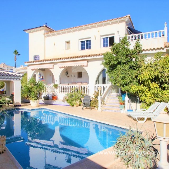 Villa - Resale - Villamartin - Villamartin