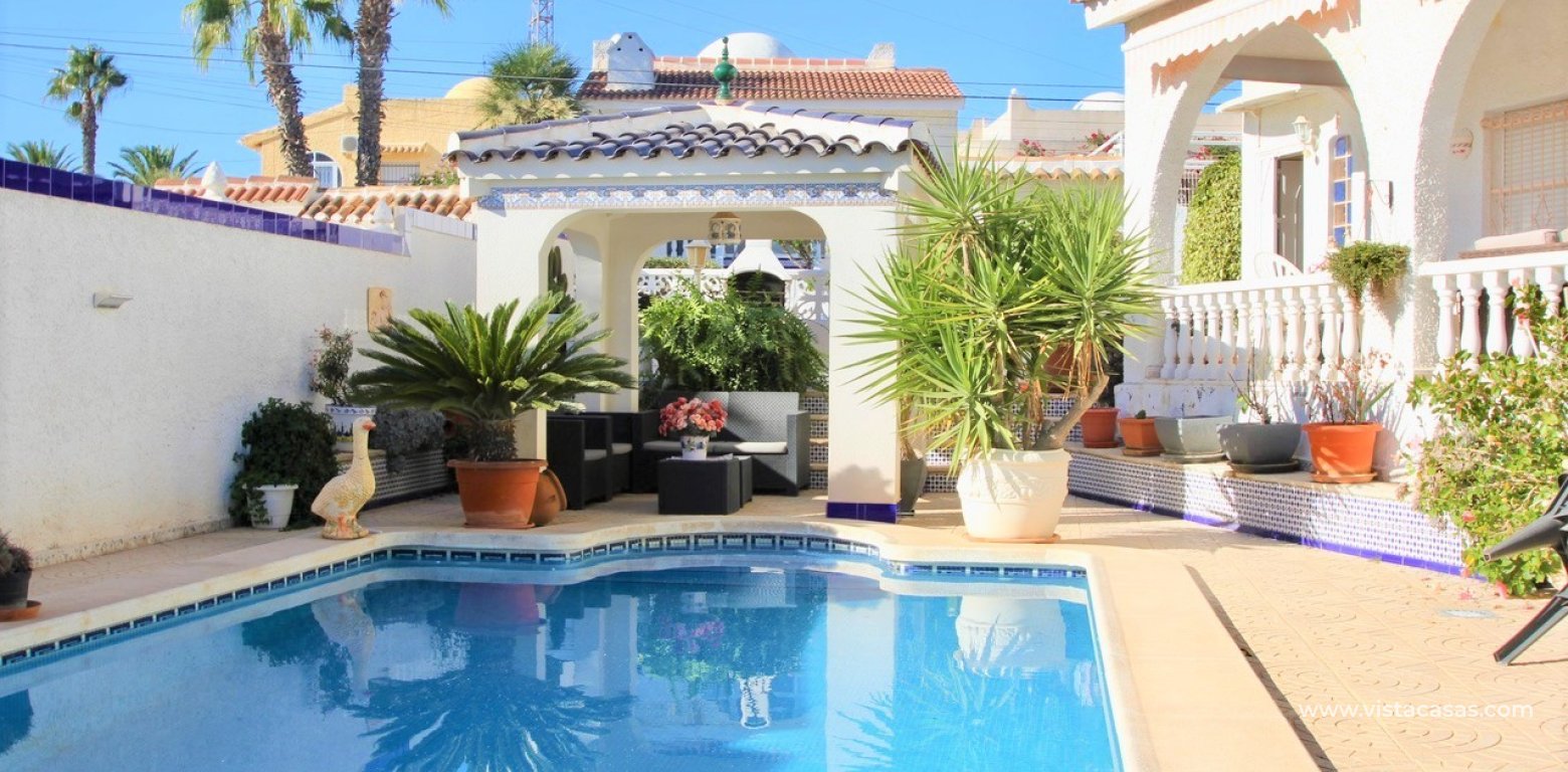 Sale - Villa - Villamartin