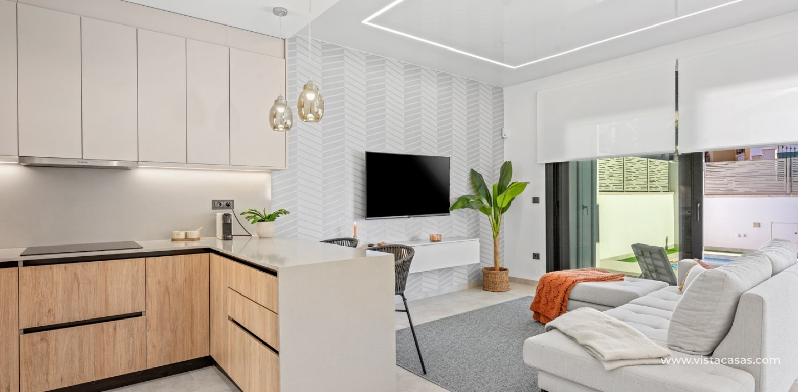 Sale - Villa - Villamartin