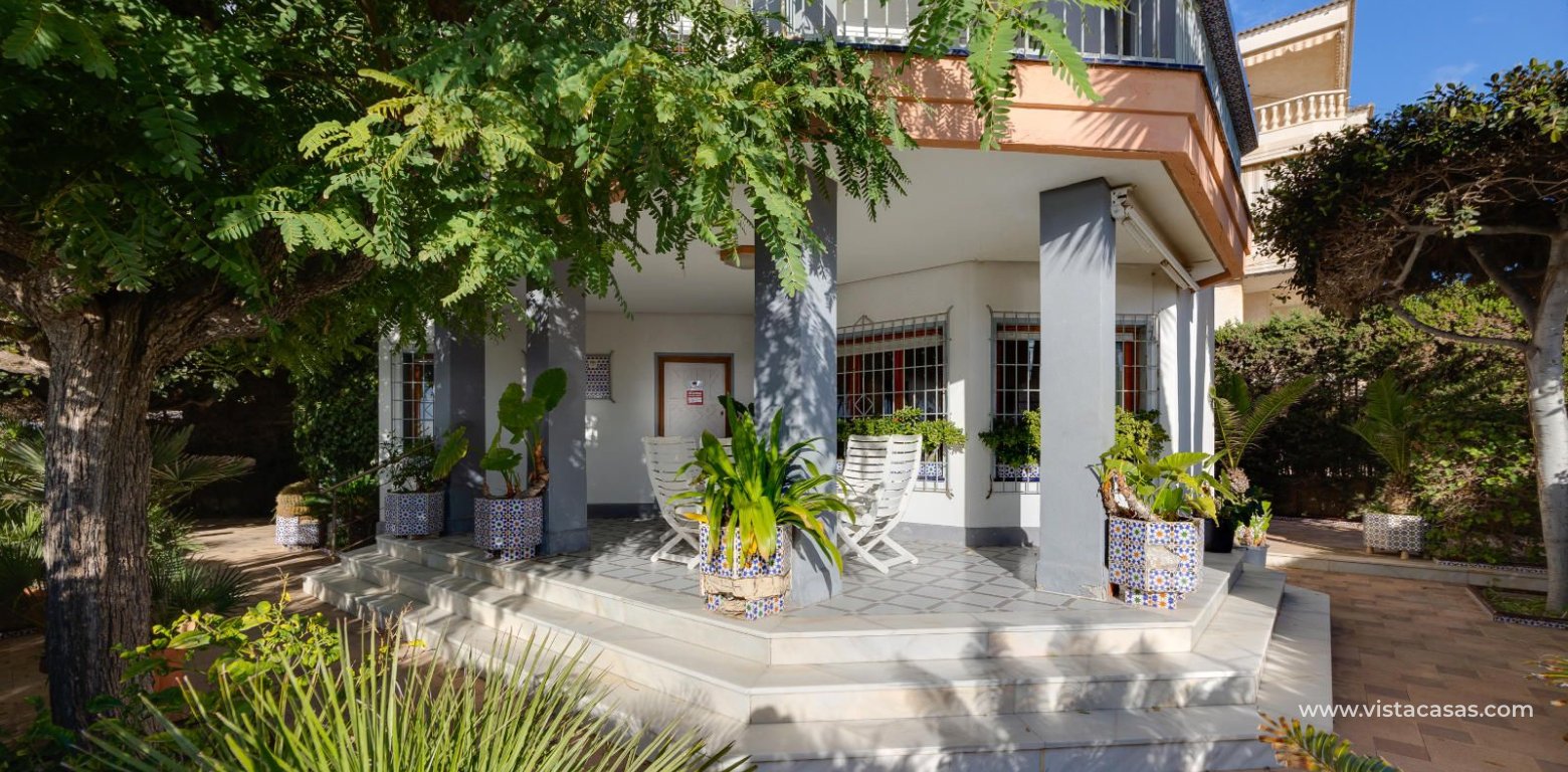 Resale - Villa - Santa Pola