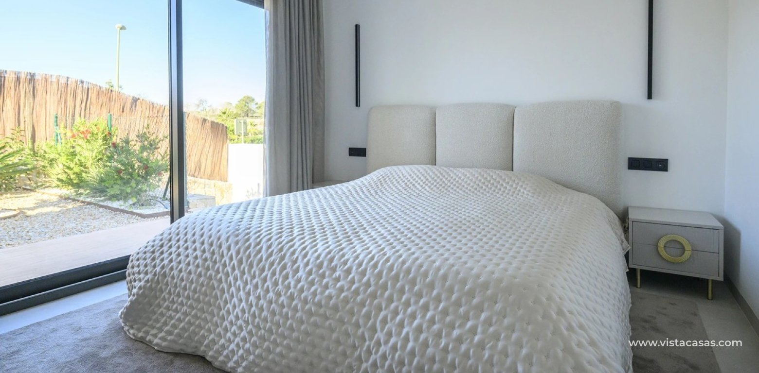 Resale - Villa - Las Colinas Golf